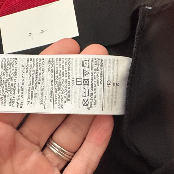 Old Navy Pixie Women's Skirt size Small - Picture 6 of 6